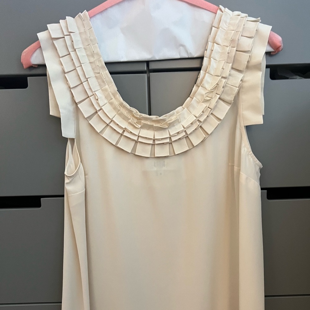 Tibi EUC Silk / Poly top. Great for work, tucked in or layered with a jacket.